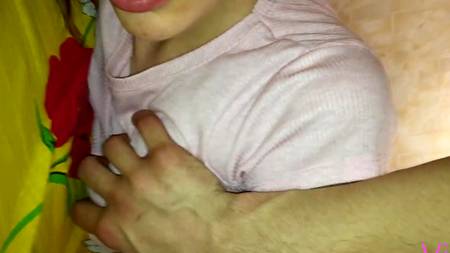 Русский пацан оприходовал пьяную девушку с зачетной круглой задницей