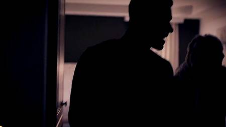 Приютил несчастную подругу и страстно её трахнул