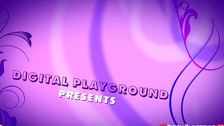 Захотел помыть красотке спину и заодно её трахнул