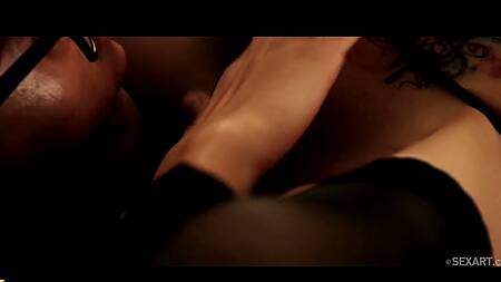 Секретарша в корсете хочет, чтобы бос над ней доминировал и трахал