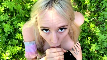 Русский пацан дал на рот светловолосой сестре с шикарным телом