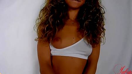 Милая студентка забила на учебу и пришла на порно кастинг