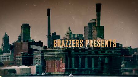 Медсестра во время нашествия зомби ебется с уборщиком