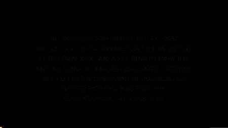 Питер Пэн попадает в сказочную страну и ебет там телок