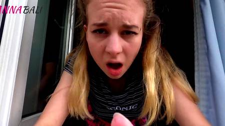 Русский любовник ебет девушку разговаривающую по телефону с мужем