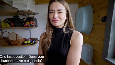 Девка приводит к себе мужика и ебется с ним за деньги