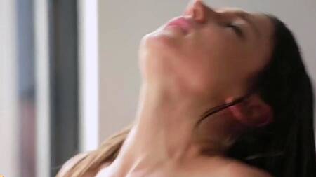 Фантастический секс с молодой нимфоманкой Foxy Di