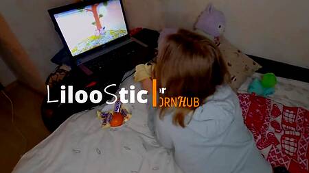 Наполнил пилотку спермой стройной сучке с классной задницей