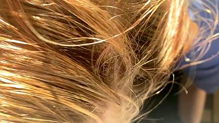 Подсыпал возбудитель и страстно отодрал русскую курьершу