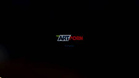 Спел романтическую песню и поимел в попки двух студенток