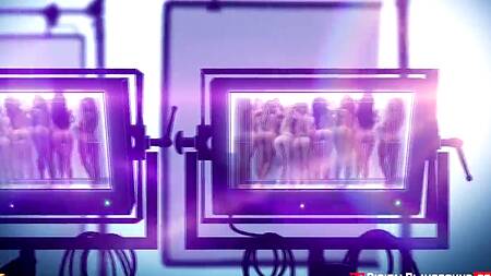 Татуированная телка на свидании трахается в туалете ресторана