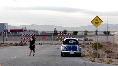 Журналистка страстно ебется с информатором, чтобы получить данные