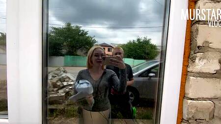 Секс на улице с обворожительной сиськастой русской телкой