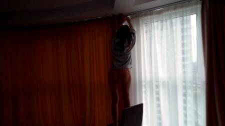 Наполнил спермой ротик стройной русской сучке с шикарной попкой