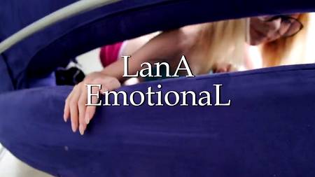 Пацан воспользовался жопой застаревшей худенькой блондинки