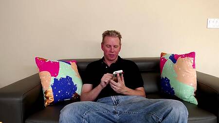 Загорелая Brooklyn Chase с большими дойками дает в жопу