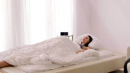 Неудовлетворенная Chanel Preston отдается в жопу другу мужа