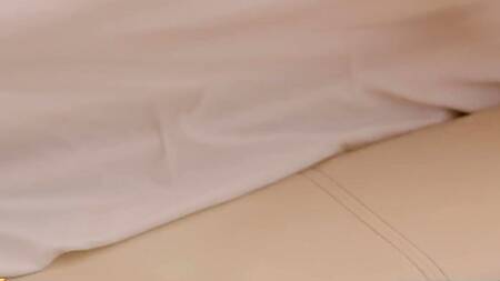 Неудовлетворенная Chanel Preston отдается в жопу другу мужа