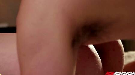 Заходит после работы к рыжей любовнице и жестко её ебет