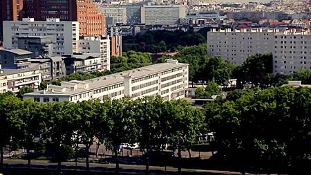 Двойное проникновение от жары не спасает, но дарит оргазм