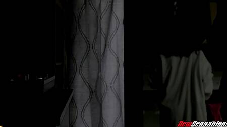 Maya Kendrick нравится когда бойфренд её жестко ебет