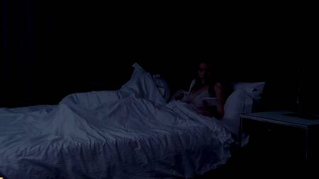 Неудовлетворенная телка изменяет с парнем с тиндера