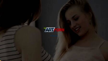 Русским подружкам захотелось попробовать ЖМЖ