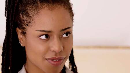 Рыжей телке захотелось ощутить внутри себя огромный хуй негра