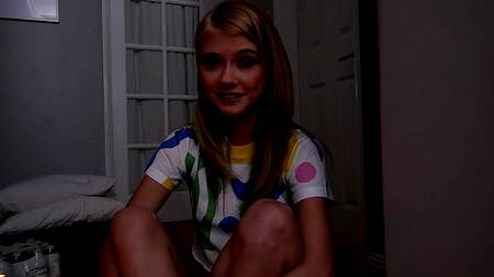 Пока дома нет света, брат трахает милую сводную сестру