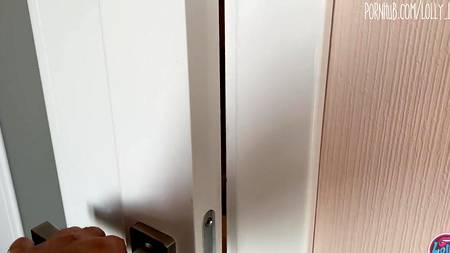 Русский пацан пялит от первого лица телку с натуральными титьками