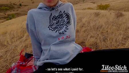 Заплатил русской девушке за секс на природе и остался доволен