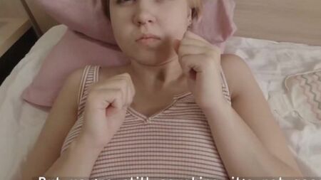 Русская молодуха оргазмирует на члене уверенного в постели самца