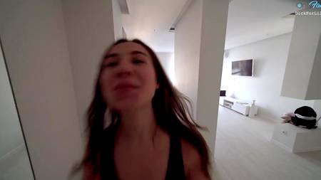 Русская шлюшка изменяет мужу с его лучшим другом от первого лица