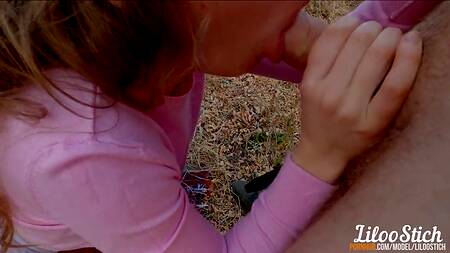 Пацан пялит в лесу молодую сучку с классной задницей