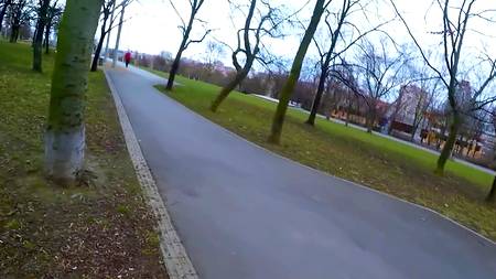 Турист заплатил русской молодухе за минет в публичном месте