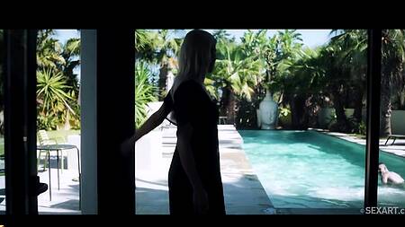 Cherry Kiss на Бали сказочно трахается с любимым