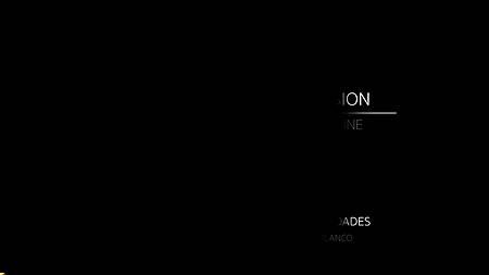 Все смотрят, а красотка балдеет от секс машины