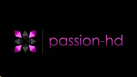 Неверная худышка соблазняет друга мужа на анал