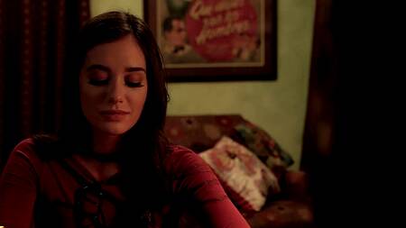 Красотка захотела, чтобы опытный мужик её связал