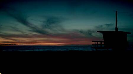 Белокурая бестия надеется выйти замуж после анала