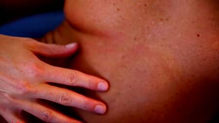 Зрелая нимфа преподала урок в секса молодой паре