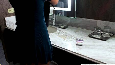 Элитная проститутка Abella Danger удовлетворяет клиента