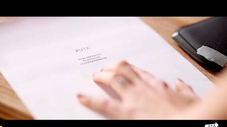 Подкаст на эротическую тему провоцирует секс