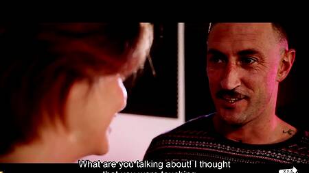 Подкаст на эротическую тему провоцирует секс