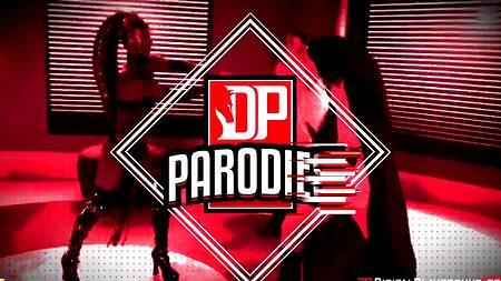 Красная Шапочка принесла пирожки и страстно трахнулась