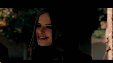 Худой подруге захотелось МЖМ с негром и белым