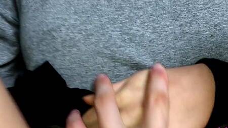 Русский инцест парня с хорошенькой спящей сестричкой