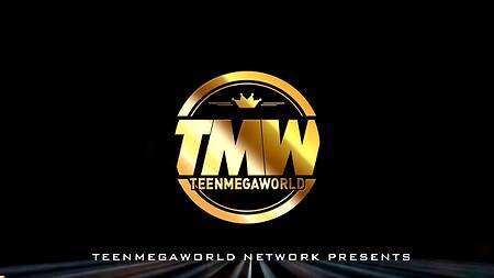 Красивая азиатка отдается в киску после часа знакомства