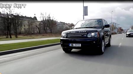 Богачка на лимузине встречает мужика и ебется с ним