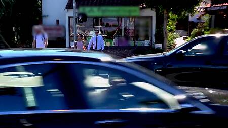 Жаркий анальный секс с красивой загорелой девушкой